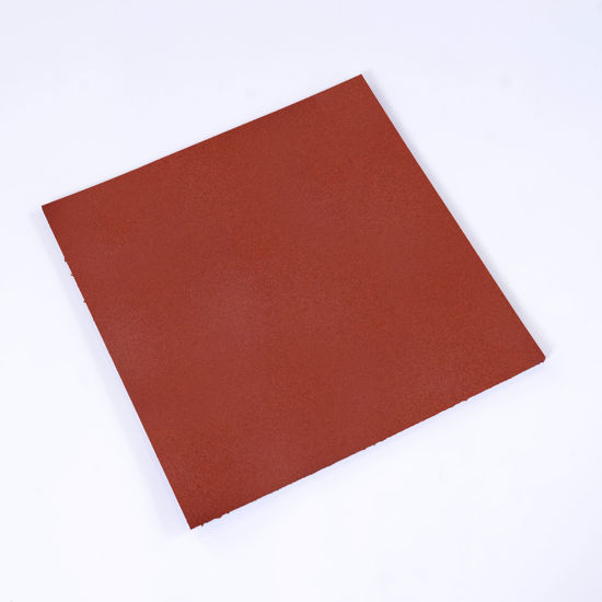 Picture of rubber floor mat